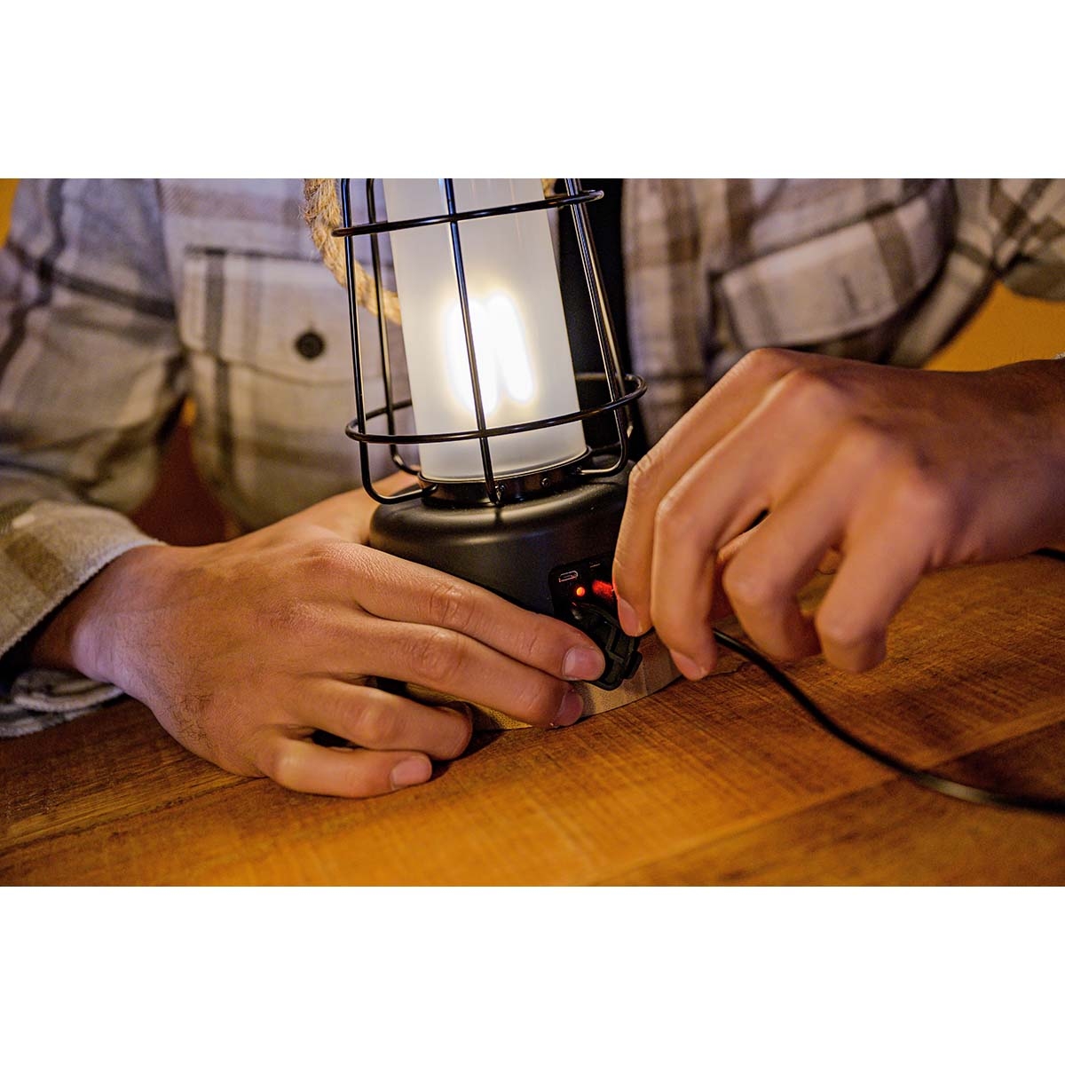 Nedis Oplaadbare campinglamp CAL 1