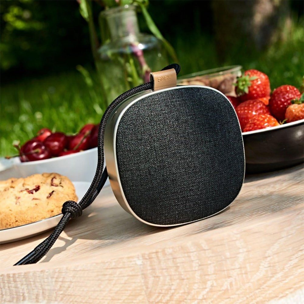 WOOFit Go Bluetooth Speaker